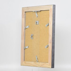 Efektný rám z masívneho dreva profil 28 strieborný 10x15 cm antireflexné sklo