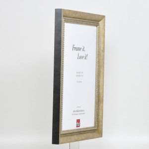 Efektný rám z masívneho dreva profil 28 zlatý 10,5x14,8 cm číre sklo