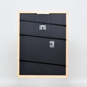Efektný drevený rám profil 32 svetlohnedý 13x13 cm múzejné sklo