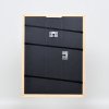 Efektný drevený rám profil 32 svetlohnedý 13x13 cm múzejné sklo