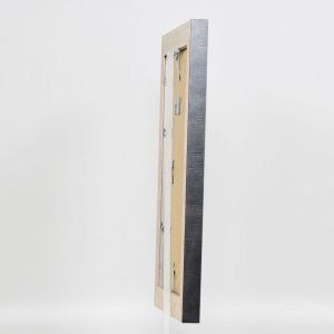 Efektný rám z masívneho dreva profil 28 strieborný 13x13 cm akrylové sklo