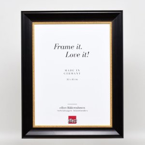 Efektný drevený rám profil 95 čierny 13x18 cm normálne sklo