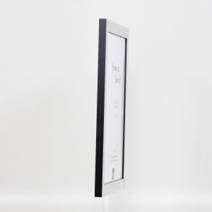 Efektný obrazový rám 2319 strieborný vysoký lesk 14,8x21 cm múzejné sklo