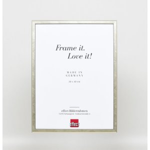 Efektný rám z masívneho dreva profil 29 strieborný 18x24 cm antireflexné sklo