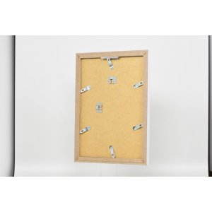 Efektný rám 2319 biely 20x25 cm z múzejného skla