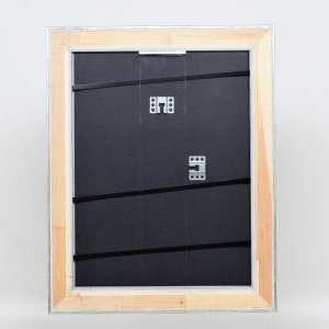 Efektný drevený rám profil 95 strieborný 20x25 cm normálne sklo