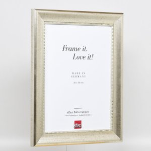 Efektný drevený rám profil 95 strieborný 20x25 cm normálne sklo