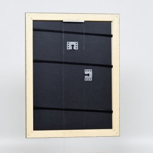 Efektný drevený rám profil 94 zlatý 20x28 cm antireflexné sklo