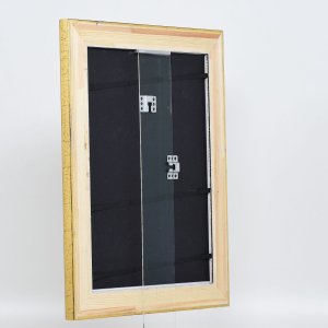 Efektný drevený rám profil 95 zlatý 20x30 cm normálne sklo