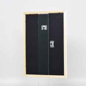 Efektný drevený rám profil 2210 biely 30x30 cm antireflexné sklo