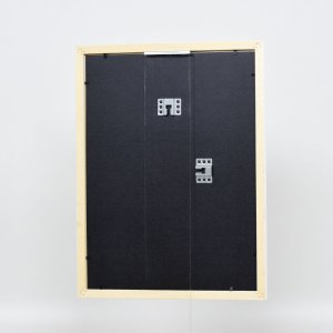 Efektný drevený rám profil 2210 biely 30x30 cm antireflexné sklo