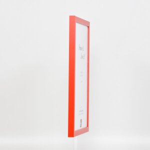 Drevený rám Top Cube 61x91,5 cm červené múzejné sklo