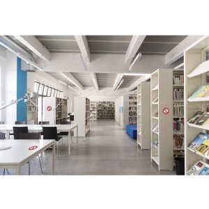 Samolepiaca značka Zákaz používania mobilných telefónov 10 cm