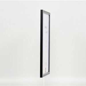 Efektný rám na obrazy z masívneho dreva profil 39 čierny 25x70 cm normálne sklo