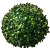 Clayre & Eef 6PL0325M Dekoratívna guľa z plastu boxwood zelená Ø 20 cm