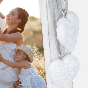 ZEP Drevený fotorámik Ellen so srdiečkom - Biela/Prírodná (10x15/13x18/15x20 cm)