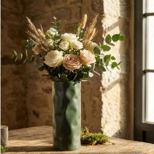 Váza Mauro Ferretti „Norimberga“ 12x12x30 cm, svetlozelená, kovová, textúrovaná, urban-chic