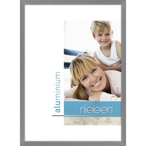 Nielsen hliníkový rám C2 24x30 cm štruktúra orech matný